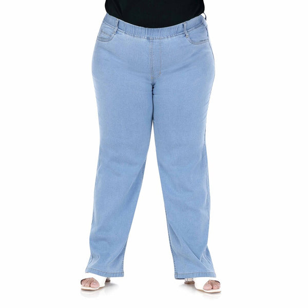 Women - High Waist, Wide Leg  Plus Size Joggers - Denim Jeans in Light Blue